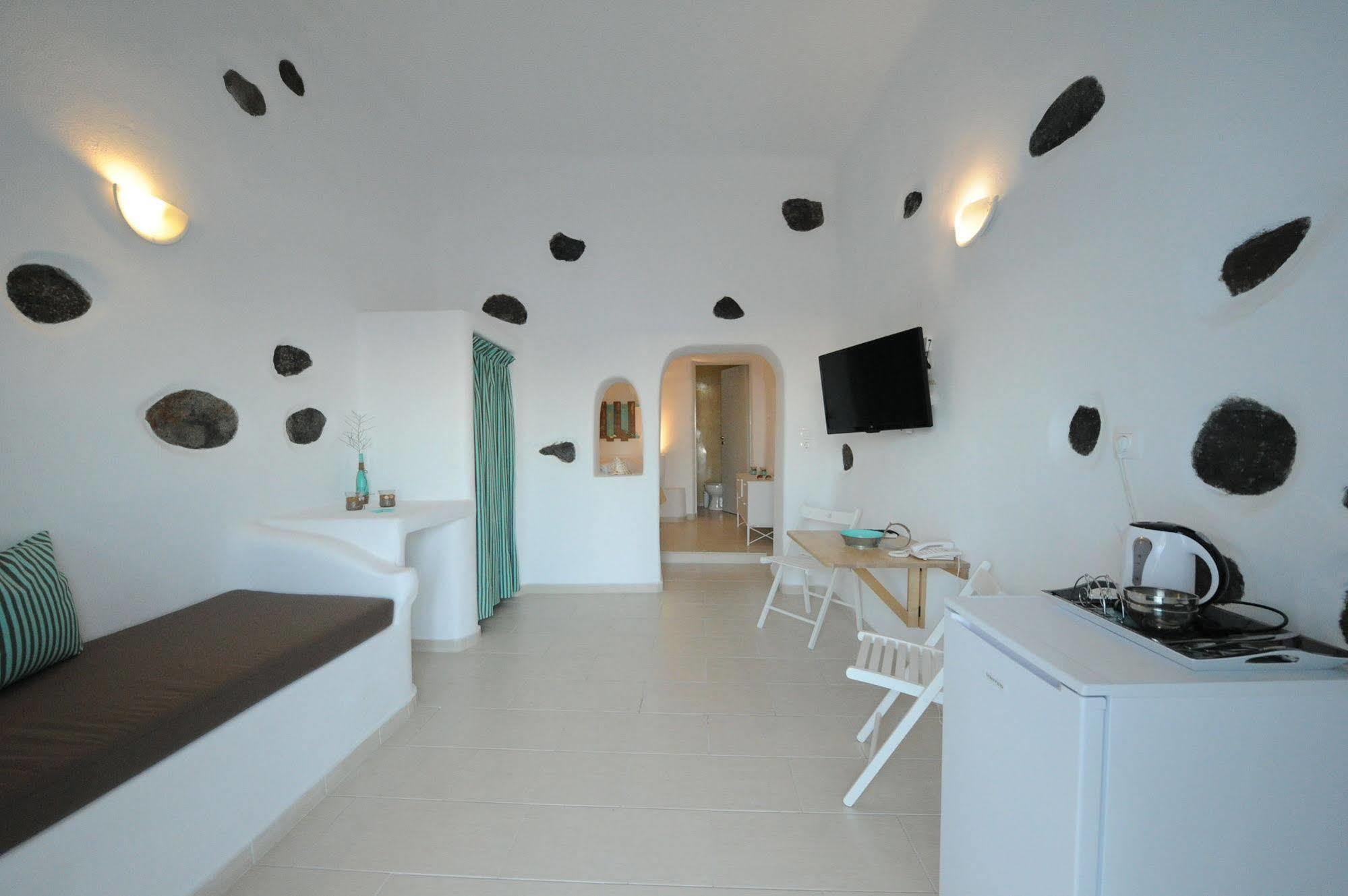 Manias Fira Residences Kültér fotó